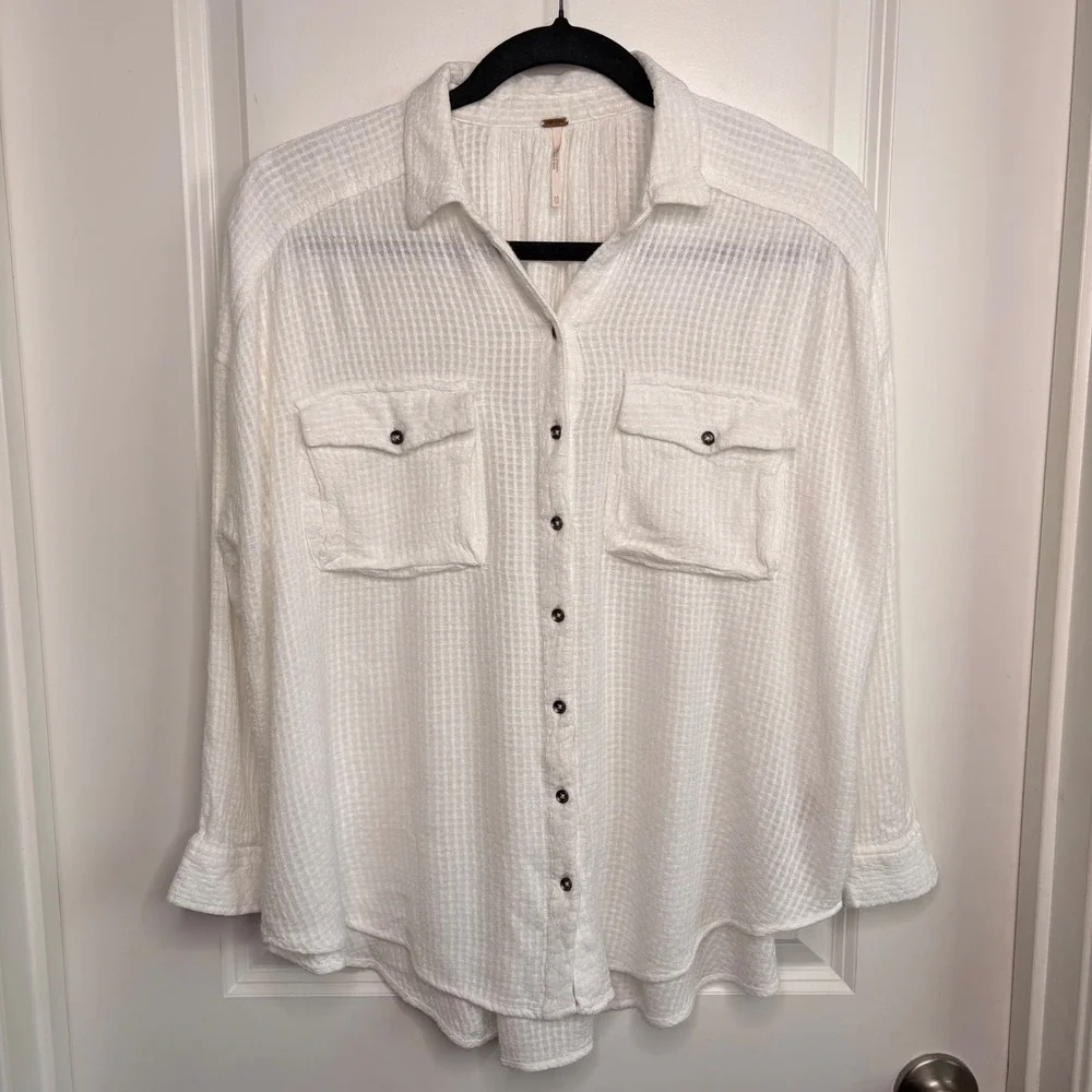 Free People White Button Down Shirt XS Waffle Weave Oversize Gauze Tunic Peasant